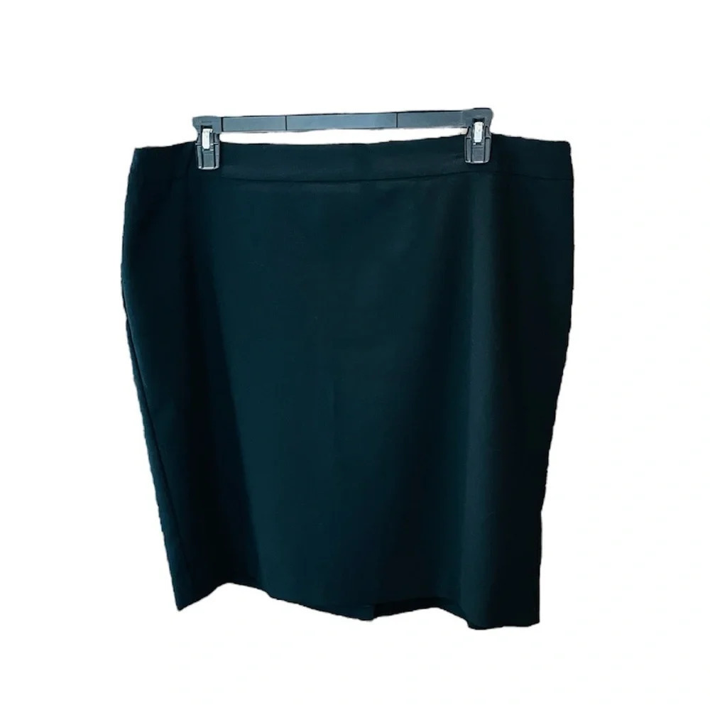 Loft Plus women’s plus size pencil skirt fully lined zip closure SZ 18 black